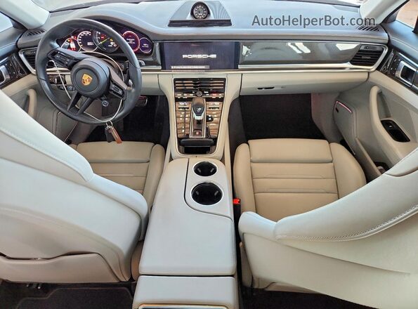 WP0AE2A79PL120076 2023 PORSCHE PANAMERA Темно-бордовый Вид панели приборов