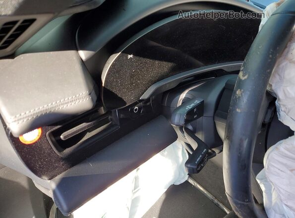 WP0BA2Y18RSA60353 2024 PORSCHE TAYCAN Silver ხელსაწყოთა პანელის ხედი