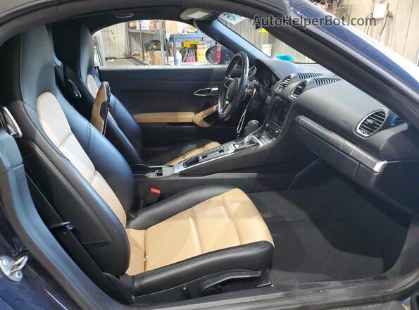 WP0CA2A88JS210846 2018 PORSCHE BOXSTER Синий Вид задних сидений