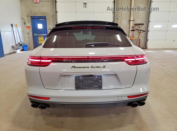 WP0CH2A73JL198375 2018 PORSCHE PANAMERA Серебряный 