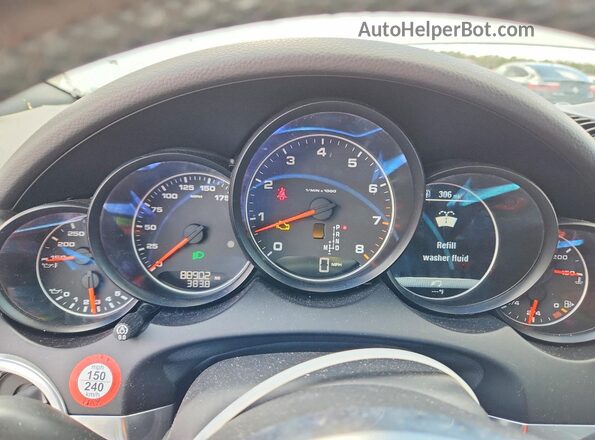 WP1AA2A22HKA84804 2017 PORSCHE CAYENNE White ხელსაწყოთა პანელის ხედი
