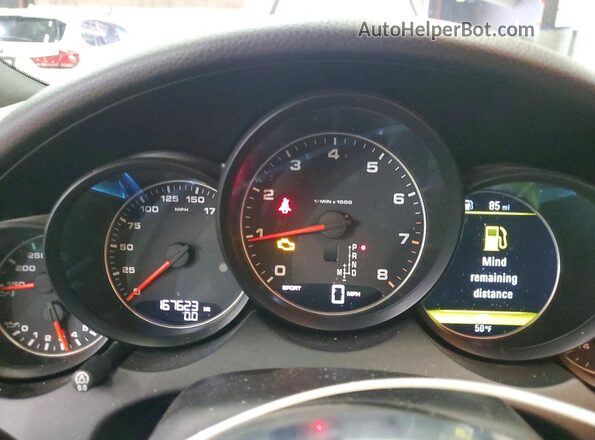 WP1AA2A24HKA83444 2017 PORSCHE CAYENNE Black Widok zestawu wskaźników