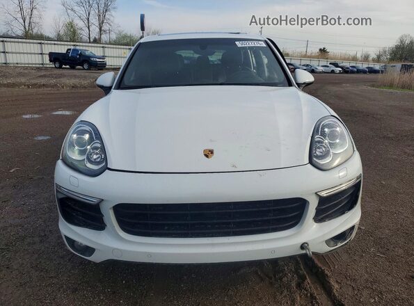WP1AA2A25HKA86174 2017 PORSCHE CAYENNE Белый Вид спереди
