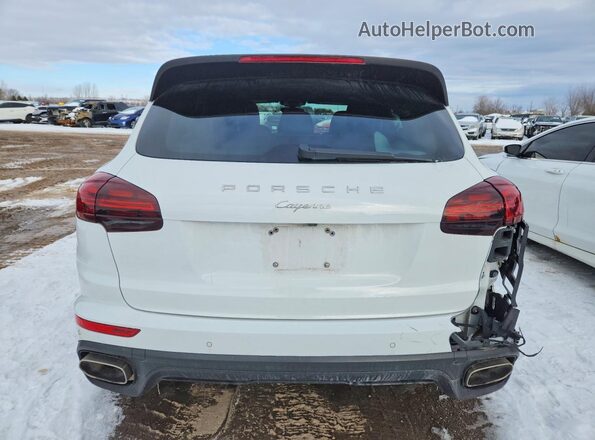 WP1AA2A25HKA90144 2017 PORSCHE CAYENNE White Vista trasera