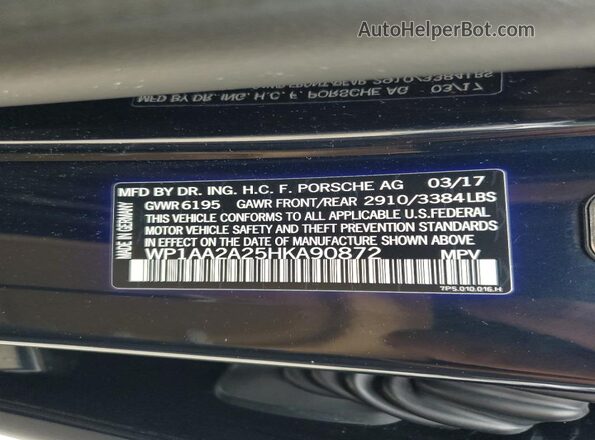 WP1AA2A25HKA90872 2017 PORSCHE CAYENNE Blue Widok wnętrza 360 stopni
