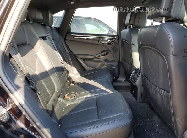 WP1AA2A50NLB09800 2022 PORSCHE MACAN Черный Вид задней части салона