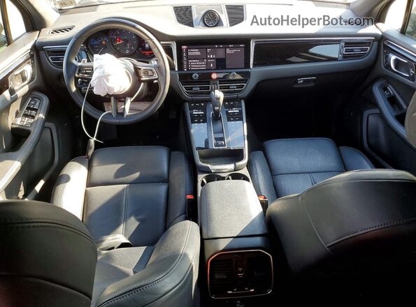 WP1AA2A50NLB09800 2022 PORSCHE MACAN Черный Вид панели приборов