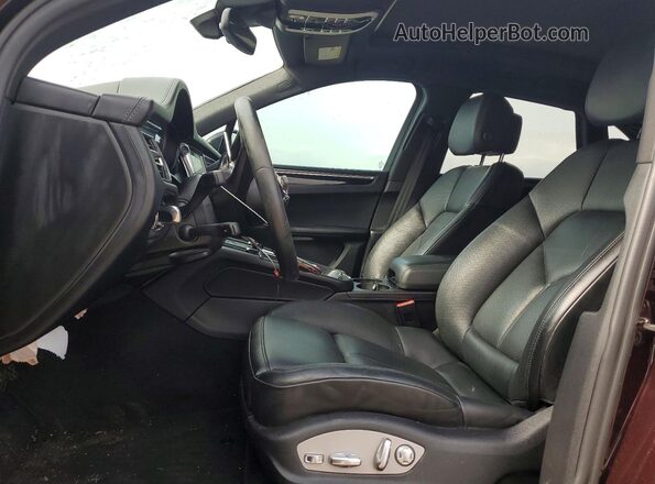 WP1AA2A54PLB15683 2023 PORSCHE MACAN Бордовый Вид салона спереди
