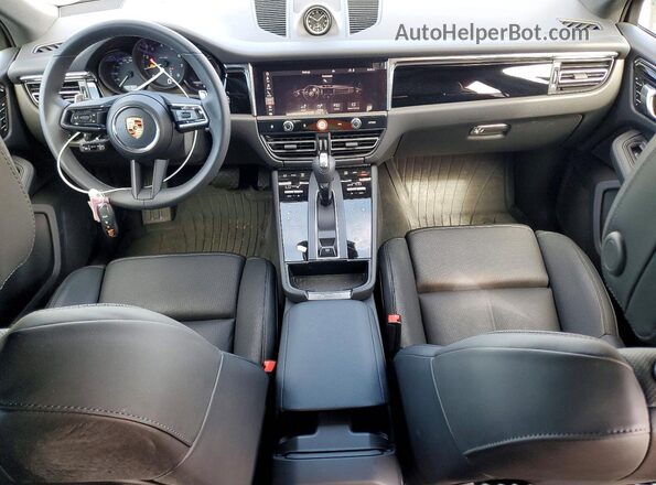 WP1AA2A59TLB00364 2026 PORSCHE MACAN Gray Widok deski rozdzielczej