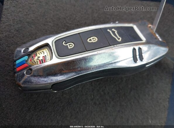 WP1AA2AY2LDA09327 2020 PORSCHE CAYENNE Белый Вид панели приборов