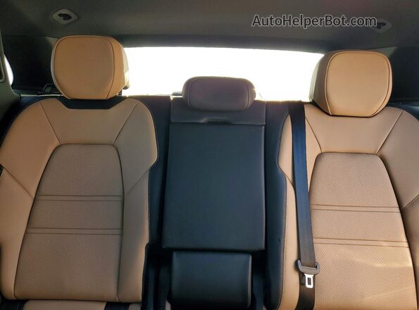 WP1AA2AY2SDA06765 2025 PORSCHE CAYENNE Black Rear seats view