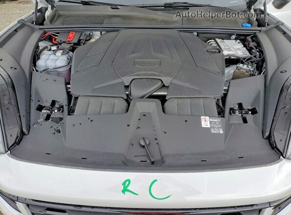 WP1AA2AY7SDA03733 2025 PORSCHE CAYENNE White Engine compartment view