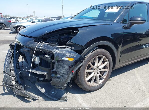 WP1AA2AY8MDA09933 2021 PORSCHE CAYENNE Black Widok z przodu