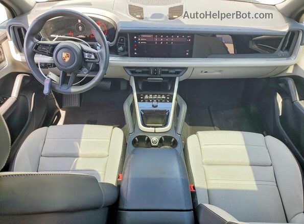 WP1AA2AY8SDA03319 2025 PORSCHE CAYENNE White Dashboard view