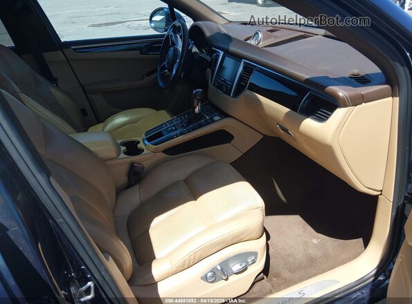 WP1AB2A50GLB55563 2016 PORSCHE MACAN Dark Blue Вид салону спереду