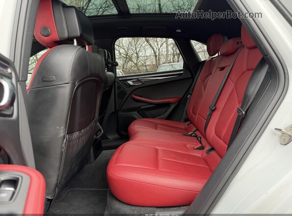 WP1AB2A57GLB45029 2016 PORSCHE MACAN White Vista de los asientos traseros