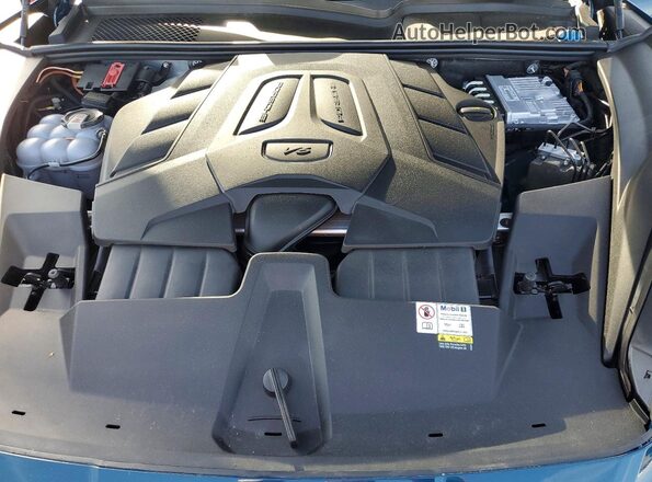 WP1BA2AY2RDA49016 2024 PORSCHE CAYENNE Blue Vista del compartimento del motor