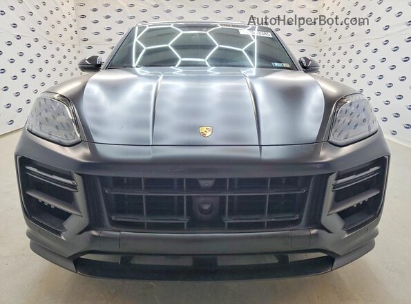 WP1BK2AY2RDA72499 2024 PORSCHE CAYENNE Black Front view