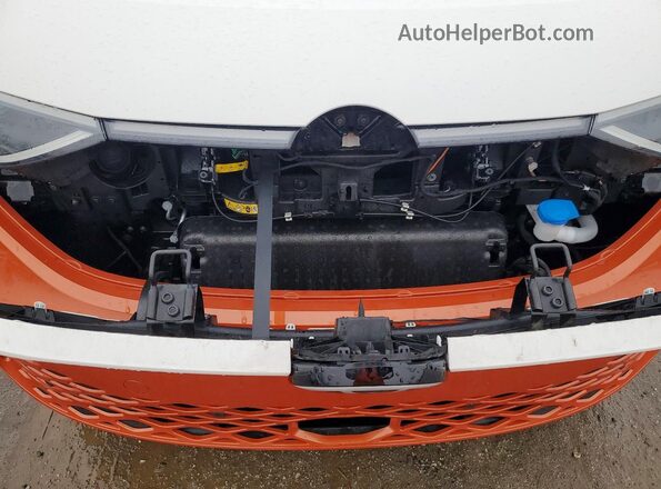 WVG6YVEB5SH010677 2025 VOLKSWAGEN ID Two Tone Vista del compartimento del motor