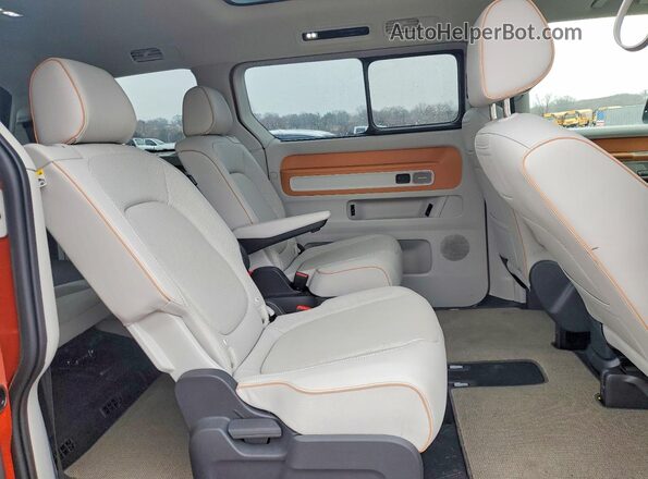 WVG6YVEB5SH010677 2025 VOLKSWAGEN ID Two Tone Vista interior trasera