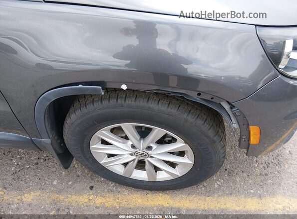 WVGAV7AX9JK001627 2018 VOLKSWAGEN TIGUAN Silver Դիմացի տեսք