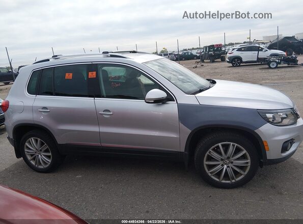 WVGBV7AX6GW586625 2016 VOLKSWAGEN TIGUAN Gray 