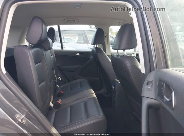 WVGBV7AX9GW520179 2016 VOLKSWAGEN TIGUAN Gray 