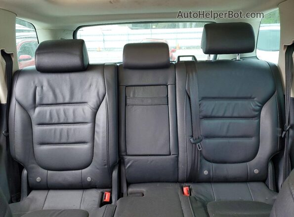 WVGEF9BP9GD010835 2016 VOLKSWAGEN TOUAREG White უკანა სავარძლების ხედი