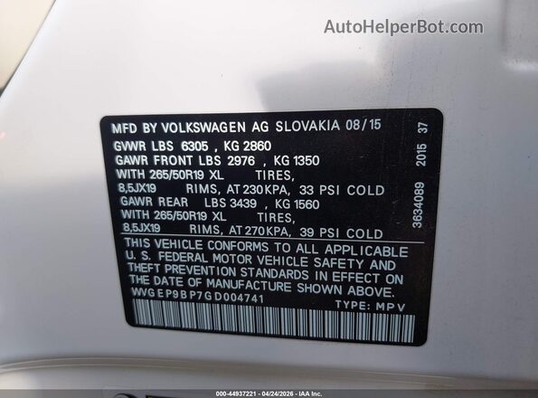 WVGEP9BP7GD004741 2016 VOLKSWAGEN TOUAREG White Vista del compartimento del motor