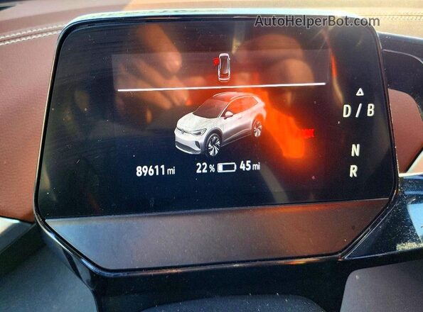 WVGKMPE27MP057272 2021 VOLKSWAGEN ID.4 Silver Սարքավորումների վահանակի տեսք