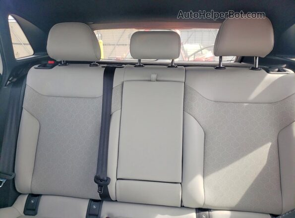 WVGKMPE2XNP071720 2022 VOLKSWAGEN ID.4 White Հետևի նստատեղերի տեսք