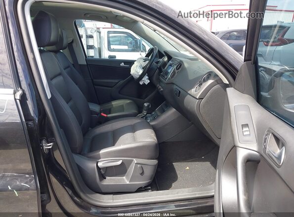 WVGRV7AX5HW507008 2017 VOLKSWAGEN TIGUAN Black Սալոնի դիմացի տեսք
