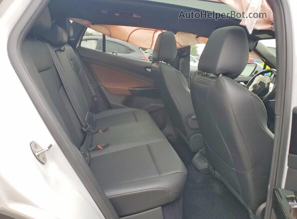 WVGUNPE29MP064729 2021 VOLKSWAGEN ID.4 White Vista interior trasera
