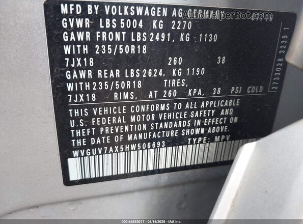 WVGUV7AX5HW506693 2017 VOLKSWAGEN TIGUAN Silver ძრავის განყოფილების ხედი