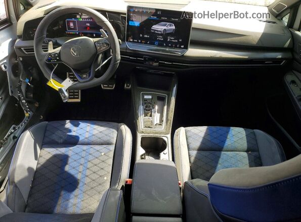 WVWFB7CD5SW220522 2025 VOLKSWAGEN GOLF White Dashboard view