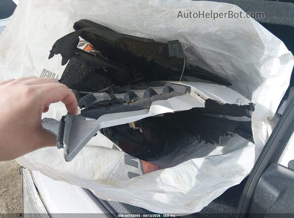 WVWGA7CD4RW143174 2024 VOLKSWAGEN GOLF Silver Vista del cuadro de instrumentos