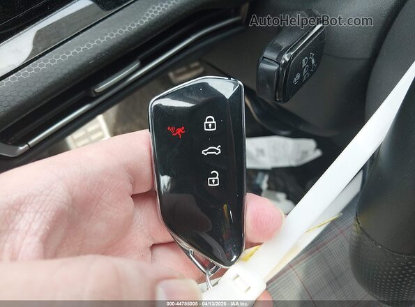 WVWGA7CD4RW143174 2024 VOLKSWAGEN GOLF Silver Vista del salpicadero