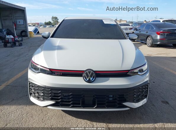 WVWLA7CD6SW258539 2025 VOLKSWAGEN GOLF White ხელსაწყოთა პანელის ხედი