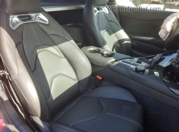 WZ1DB0C05MW040215 2021 TOYOTA GR Red Vista de los asientos traseros
