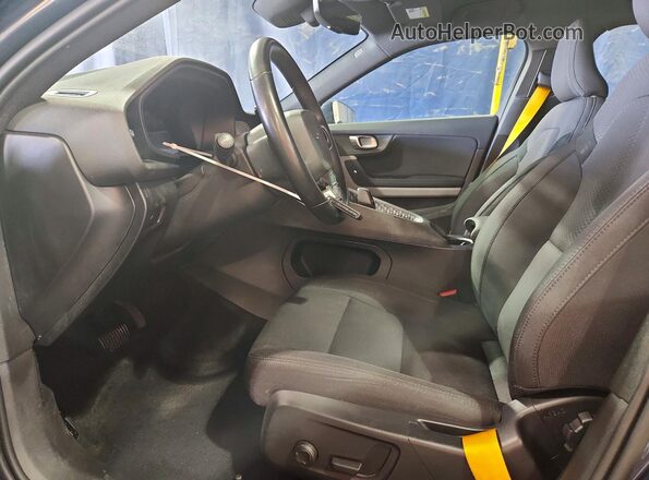 YSMET3KA3PL132865 2023 POLESTAR 2 Синий Вид салона спереди