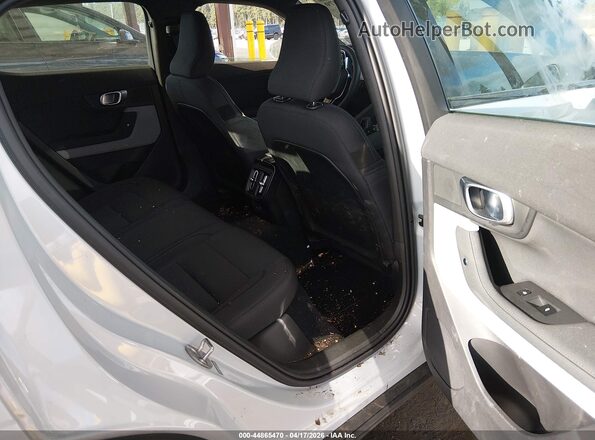 YSMFD3KA3RL216656 2024 POLESTAR 2 Silver Vista de la etiqueta del VIN