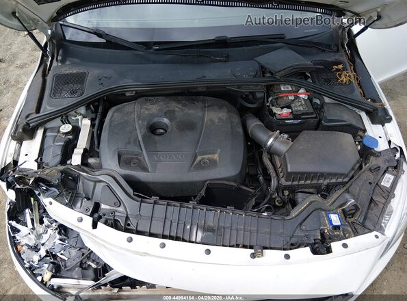 YV140MEKXG1293052 2016 VOLVO V60 White Հետևի տեսք
