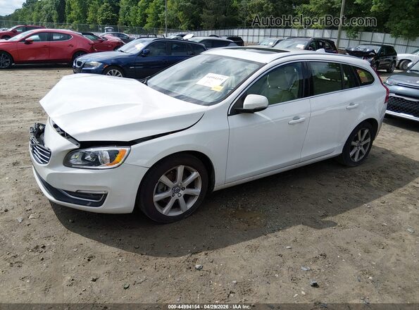 YV140MEKXG1293052 2016 VOLVO V60 White Առջևի ձախ երեք քառորդ տեսարան