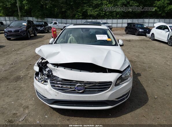 YV140MEKXG1293052 2016 VOLVO V60 White Սարքավորումների վահանակի տեսք