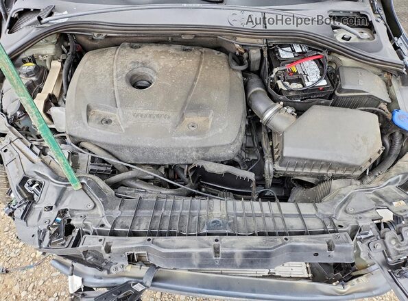 YV140MTL2J2467886 2018 VOLVO S60 Charcoal Rear interior view