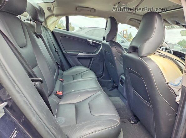YV140MTL2J2467886 2018 VOLVO S60 Charcoal Rear seats view
