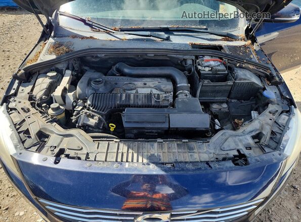 YV1612SKXG1312102 2016 VOLVO V60 Blue Вид задньої частини салону