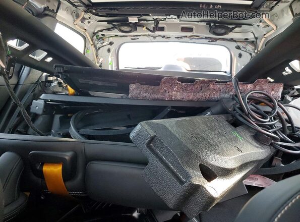 YV1H60EP1R1633552 2024 VOLVO V60 Silver უკანა სავარძლების ხედი