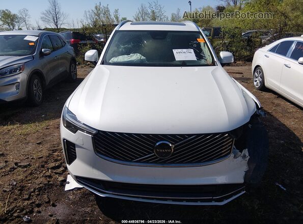 YV4062PB9S1351677 2025 VOLVO XC90 White ხელსაწყოთა პანელის ხედი