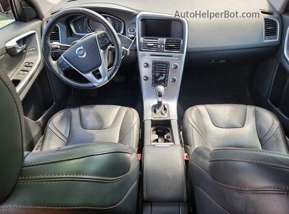 YV440MDR4H2035817 2017 VOLVO XC60 Black Widok deski rozdzielczej
